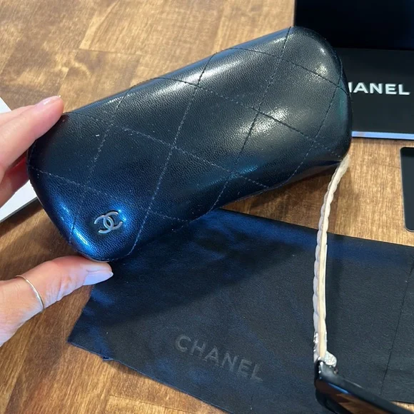 Chanel Sunglasses 5288Q - Picture 10 of 13